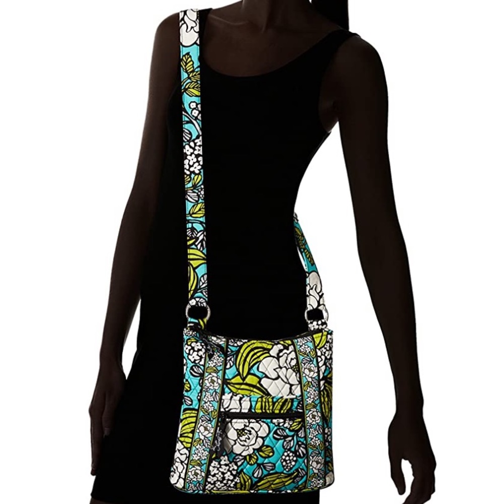Vera Bradley Cross Body Island Blooms